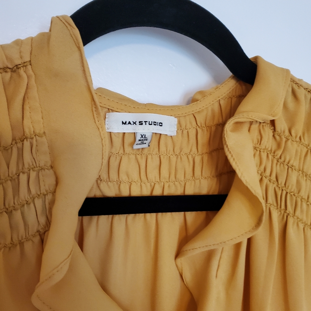 Mustard top